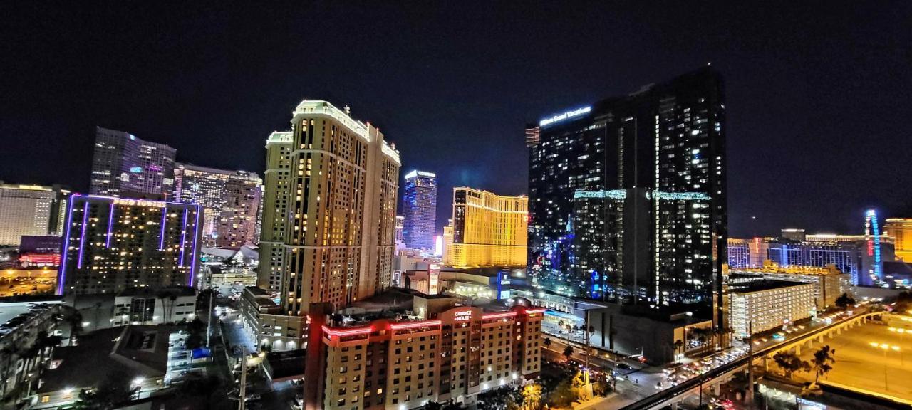 Awesome The Signature Mgm Condo With Strip View. No Resort Fee! Лас-Вегас Экстерьер фото