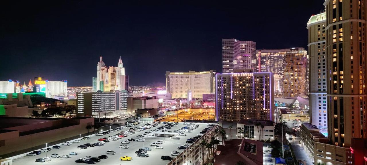 Awesome The Signature Mgm Condo With Strip View. No Resort Fee! Лас-Вегас Экстерьер фото